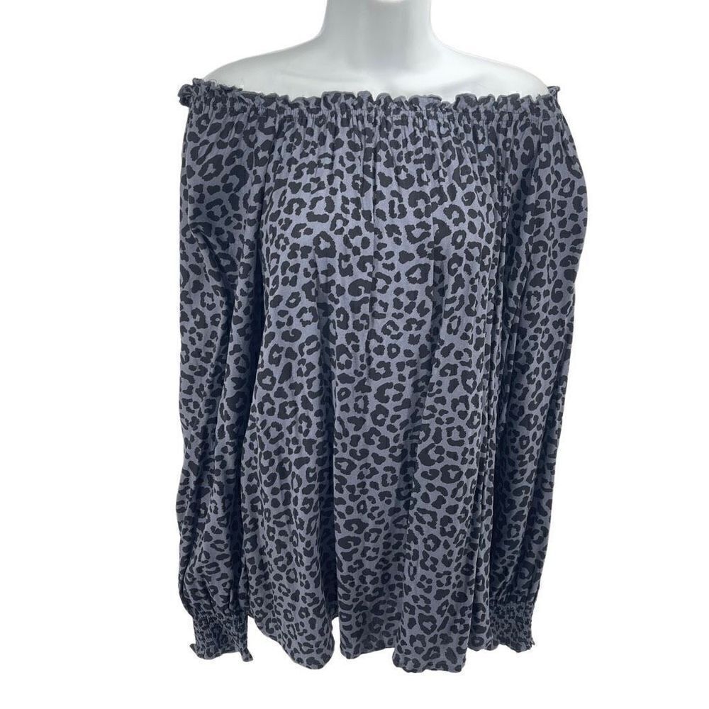 Time and Tru Womens Off Shoulder Blouse Top Leopard Print Small 4-6 Blue Black
